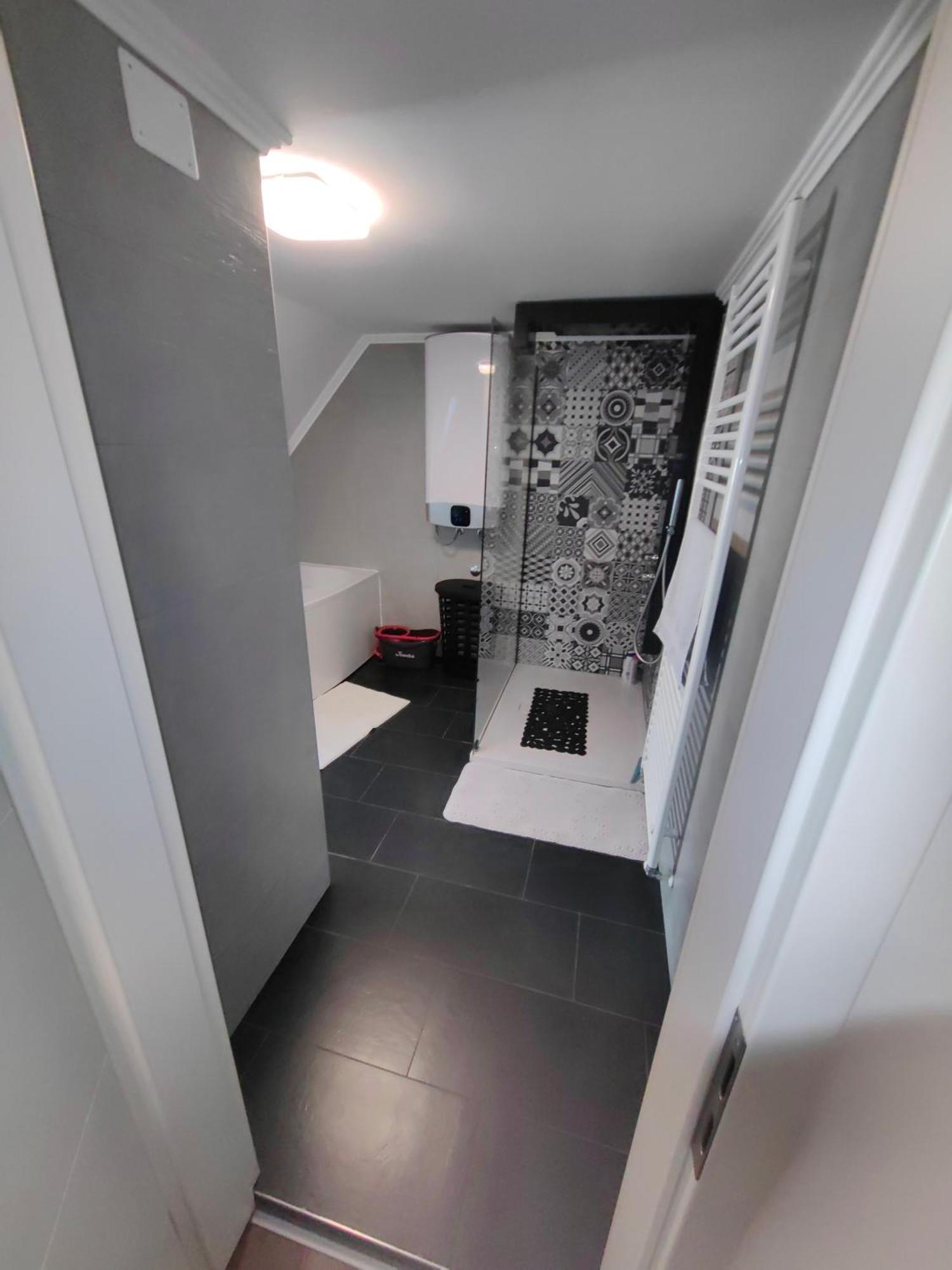 Apartamento Sana Postojna Exterior foto